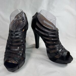 Michael Kors Elegant Peep-Toe Platform Heels/Booties - Black - Size 8 (A176)